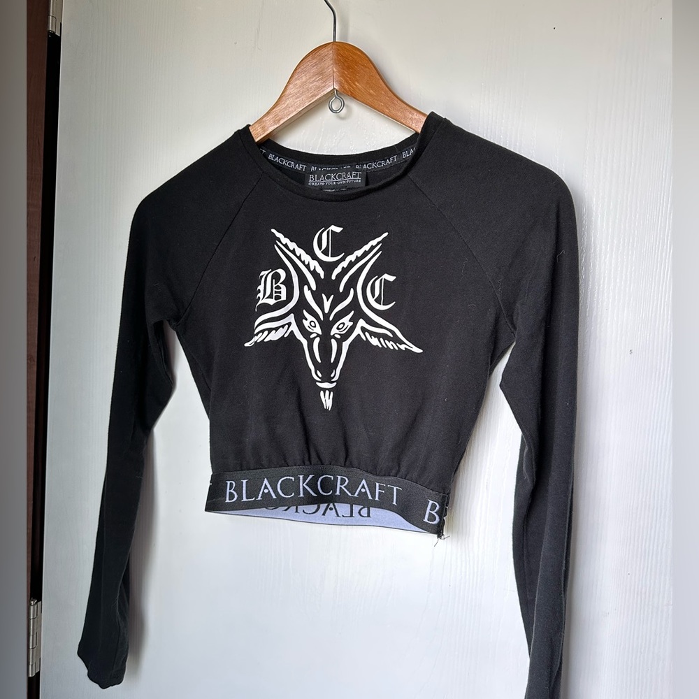 Black craft cult long sleeve crop top S